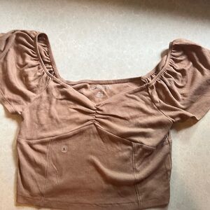 NWOT Viral brown ribbed American eagle outfitters crop top with Flowy sleeves